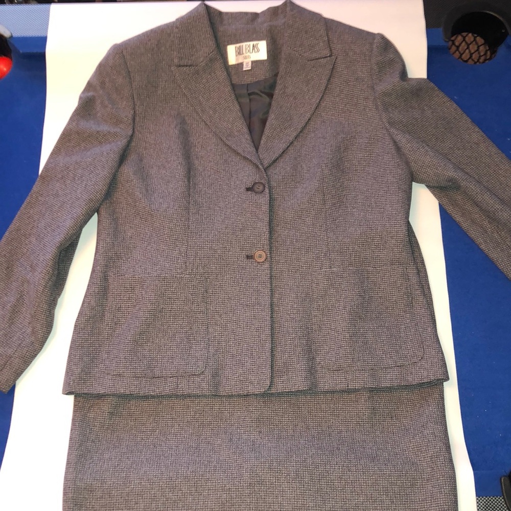 Classic Bill Blass Houndtooth Suit